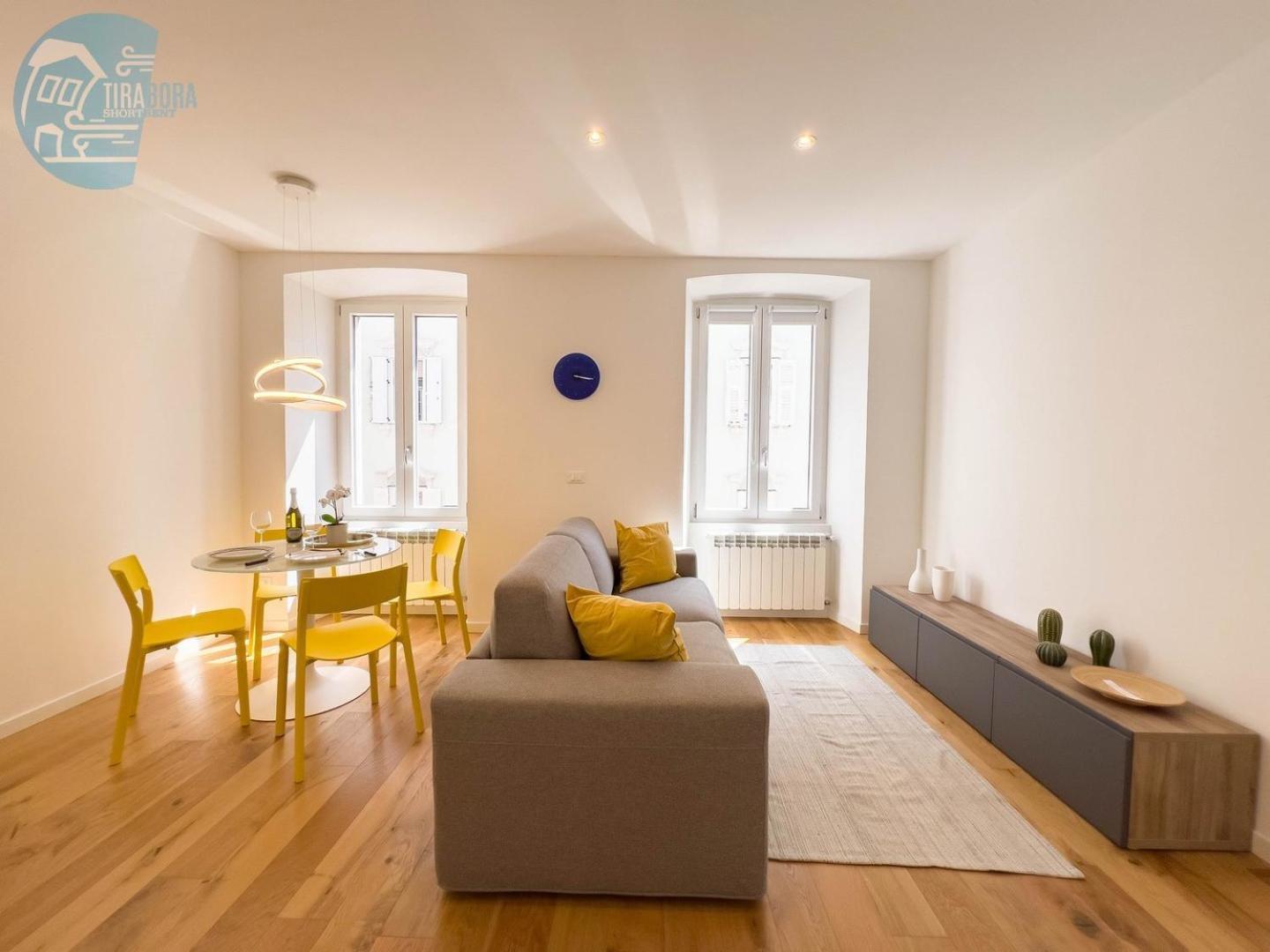 Cassa Di Risparmio 11 Tirabora Short Rent Trieste Exterior photo